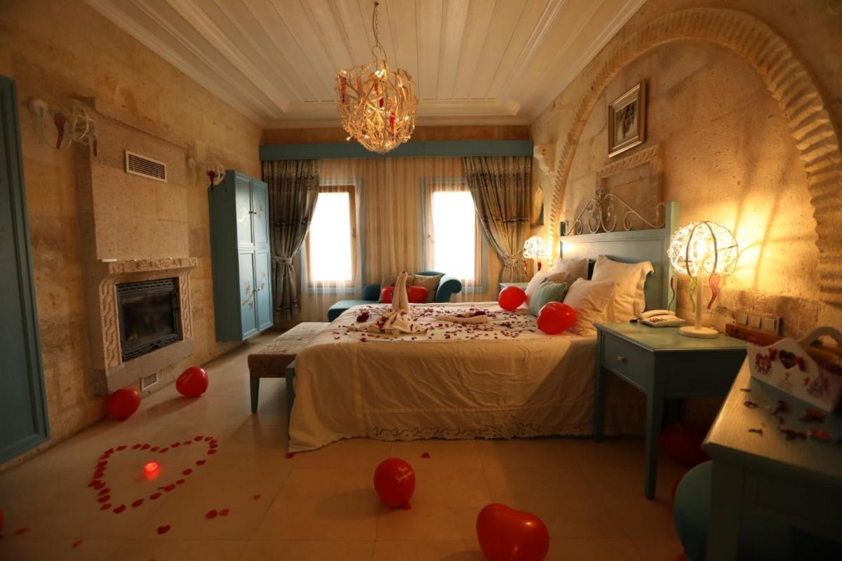 อนาทีลีน บูทิก เคฟ โฮเต็ล Hotel อุตชิซาร์ ภายนอก รูปภาพ