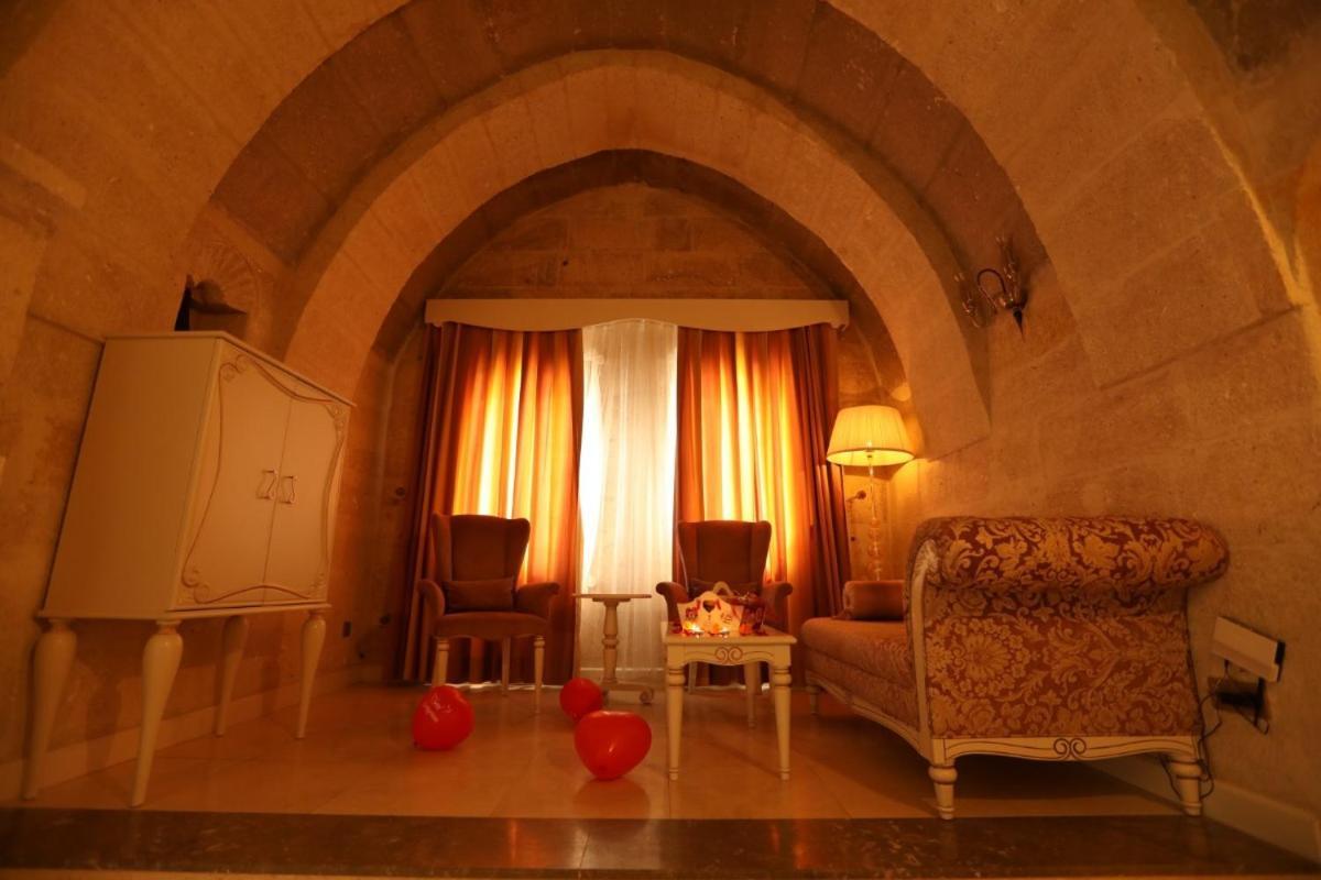 อนาทีลีน บูทิก เคฟ โฮเต็ล Hotel อุตชิซาร์ ภายนอก รูปภาพ