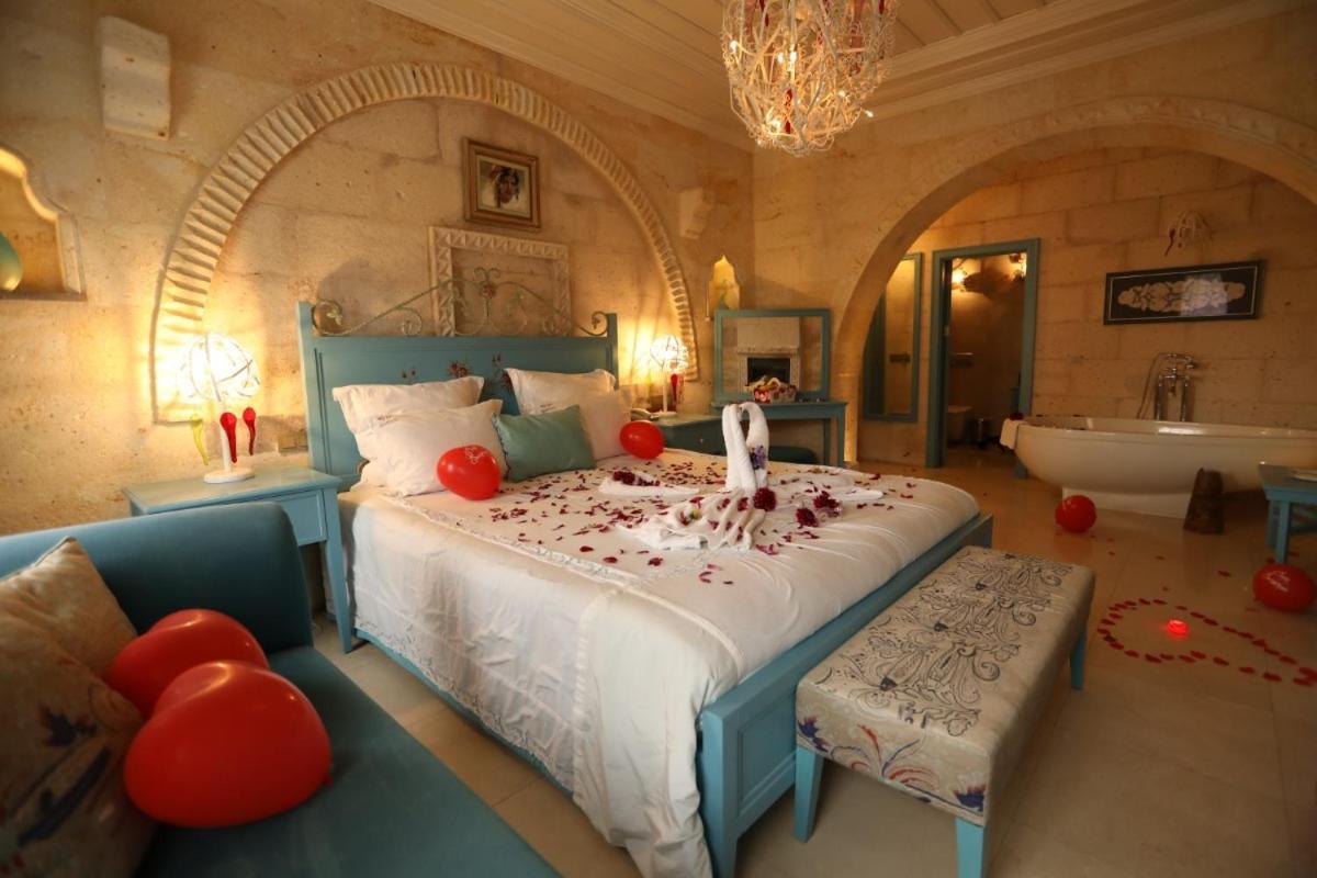 อนาทีลีน บูทิก เคฟ โฮเต็ล Hotel อุตชิซาร์ ภายนอก รูปภาพ