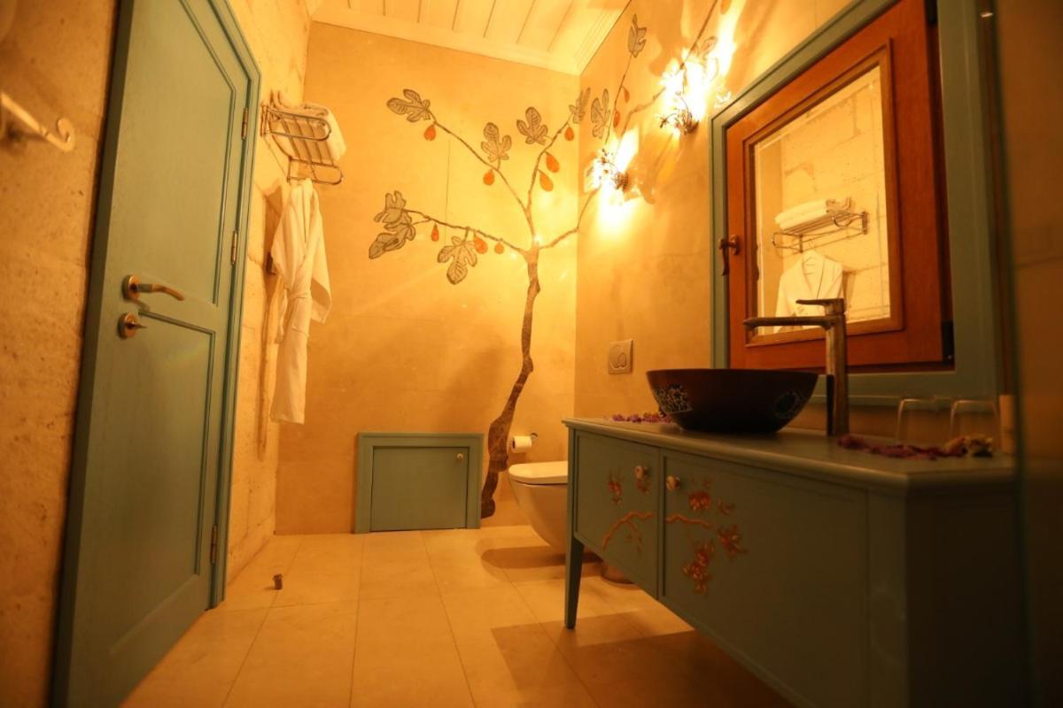 อนาทีลีน บูทิก เคฟ โฮเต็ล Hotel อุตชิซาร์ ภายนอก รูปภาพ