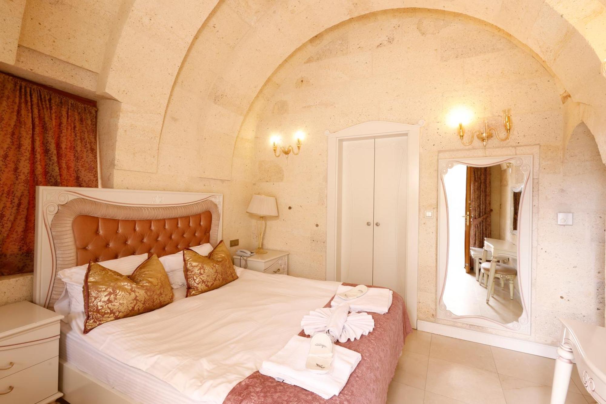 อนาทีลีน บูทิก เคฟ โฮเต็ล Hotel อุตชิซาร์ ภายนอก รูปภาพ