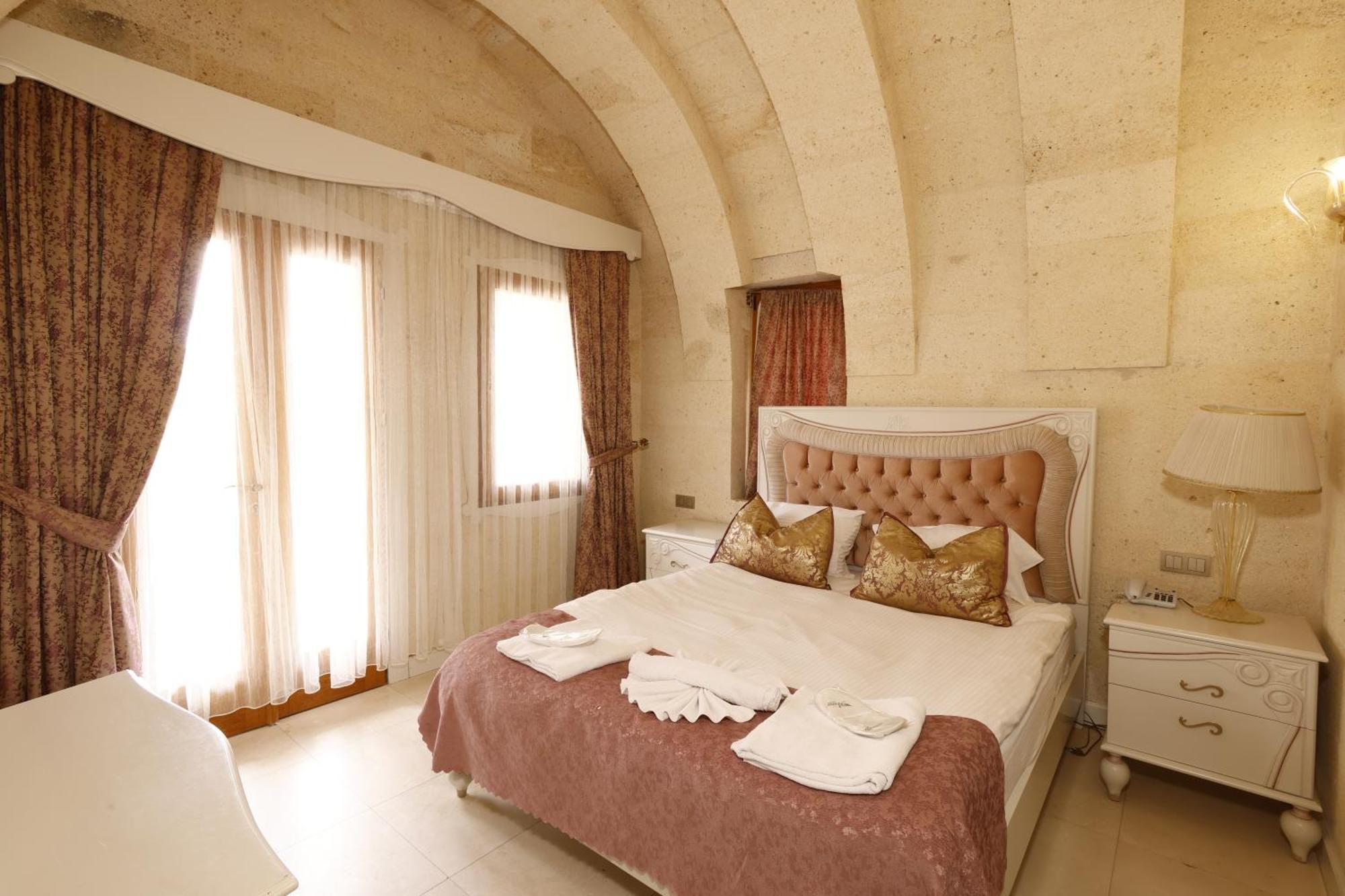 อนาทีลีน บูทิก เคฟ โฮเต็ล Hotel อุตชิซาร์ ภายนอก รูปภาพ