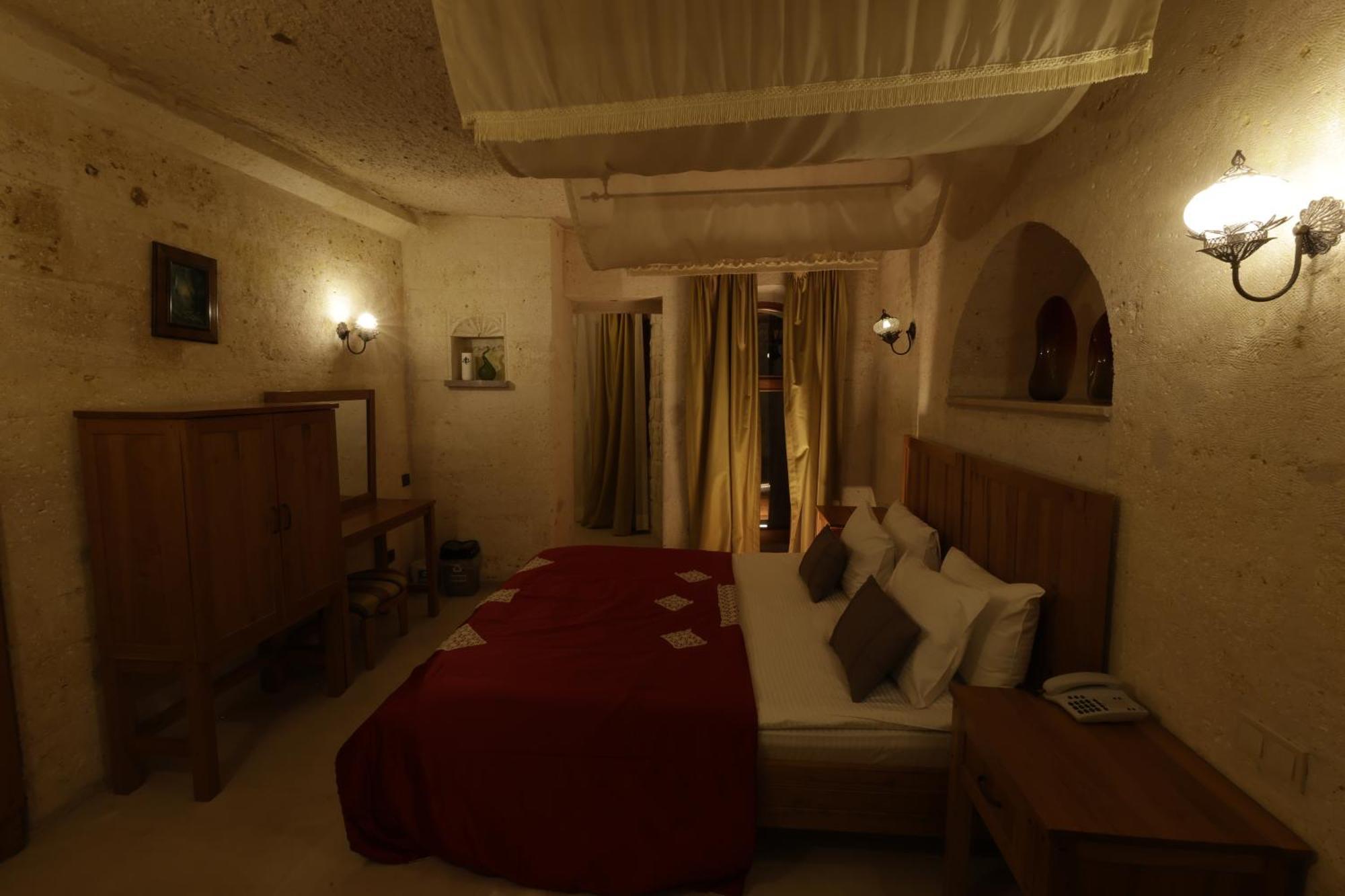 อนาทีลีน บูทิก เคฟ โฮเต็ล Hotel อุตชิซาร์ ภายนอก รูปภาพ