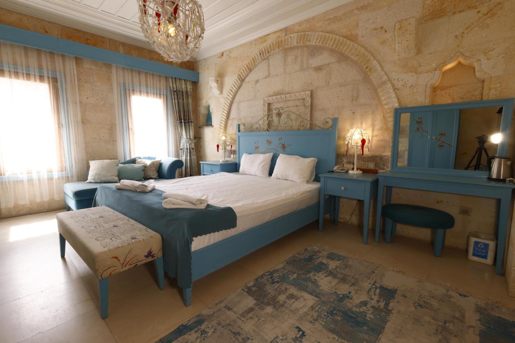 อนาทีลีน บูทิก เคฟ โฮเต็ล Hotel อุตชิซาร์ ภายนอก รูปภาพ